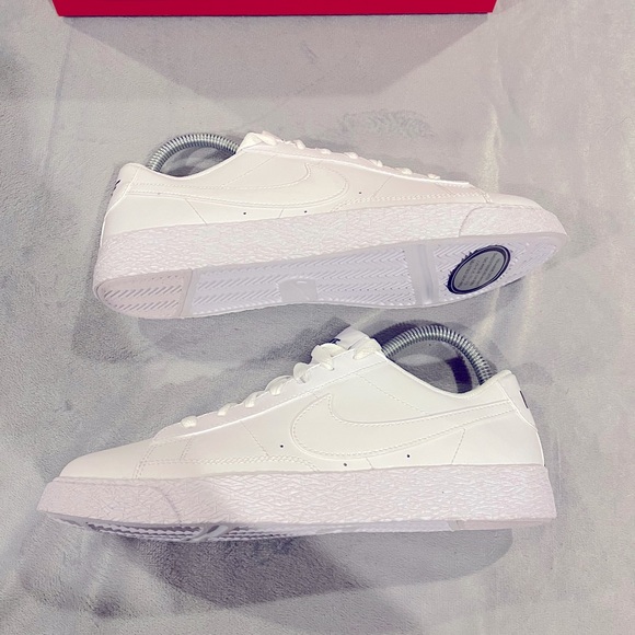 NEW Nike Blazer Low LE - Picture 6 of 7